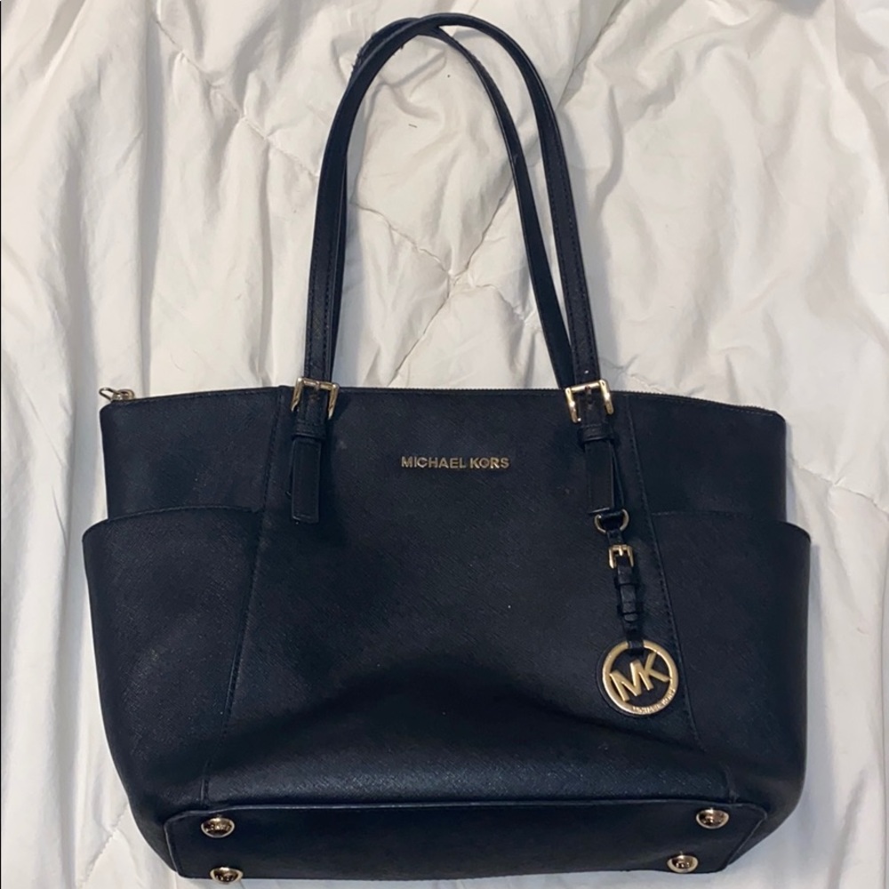 Jet set tote shoulder bag